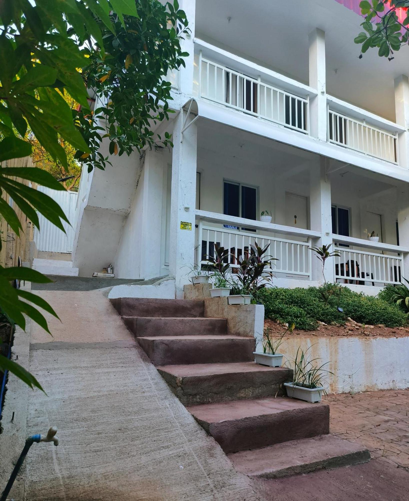 Ani Marie Guest House Корон Екстер'єр фото