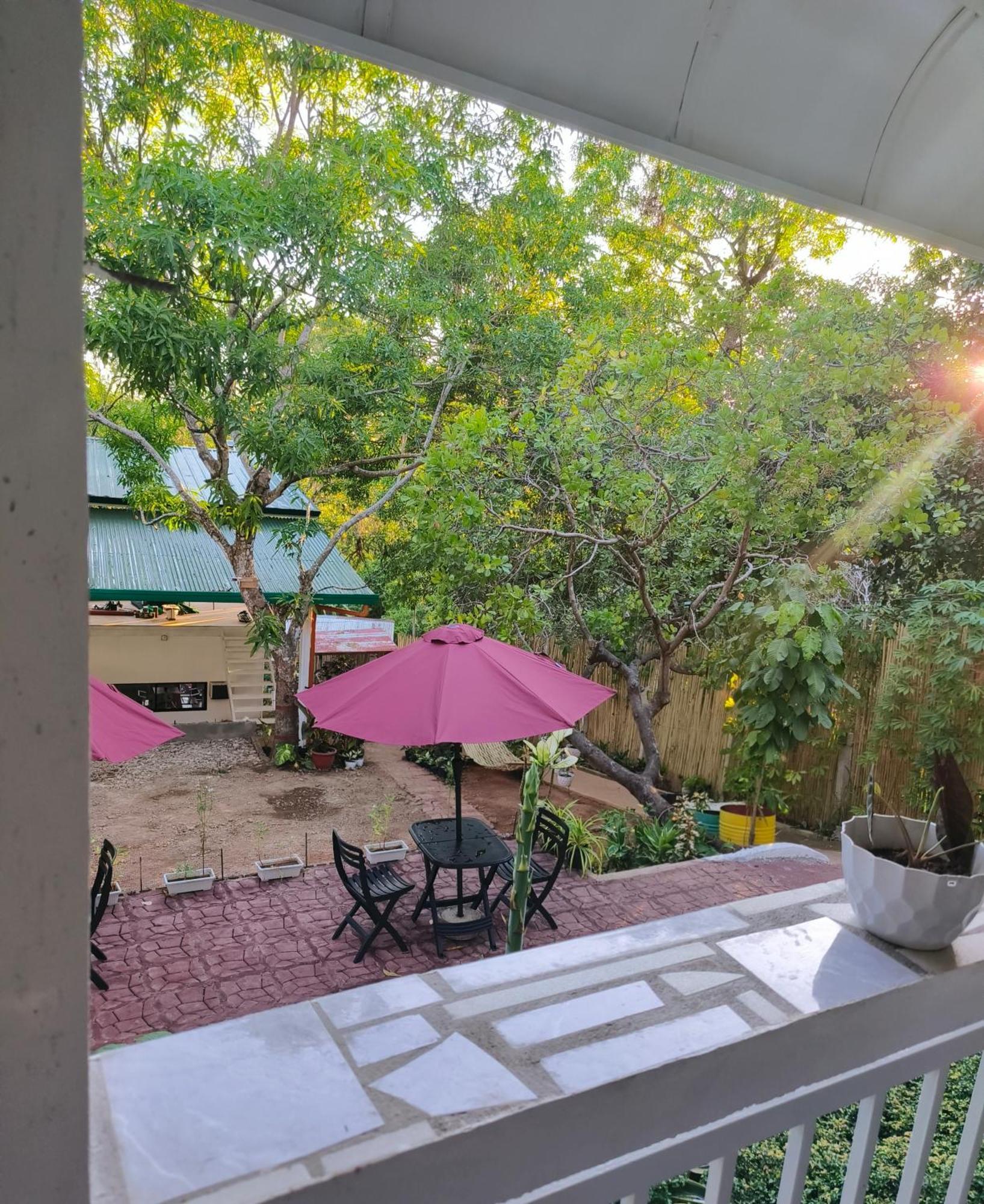 Ani Marie Guest House Корон Екстер'єр фото